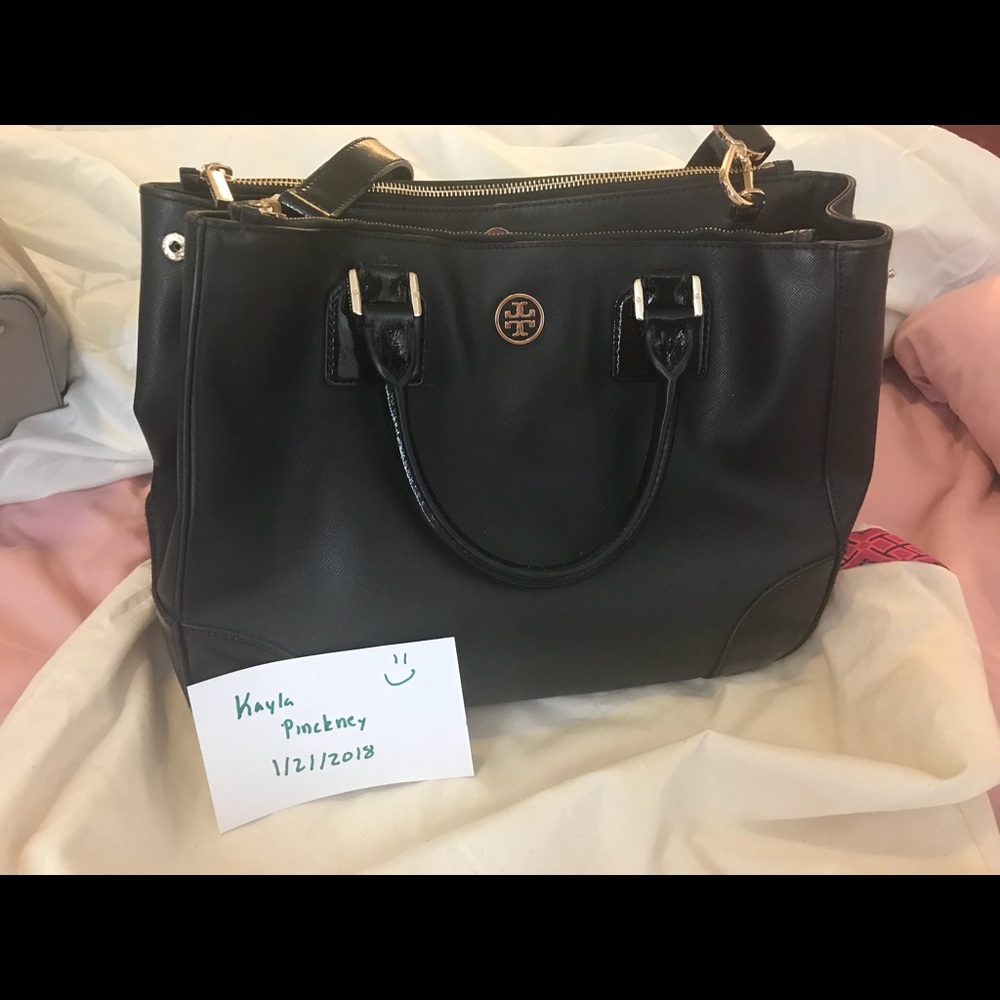 Tory burch Black Robinson double zip purse